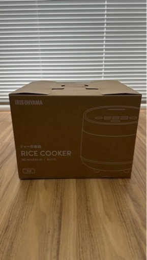 【新品・未使用】炊飯器