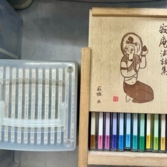 【写真のもの全て】CD、カラオケDVD、カセット、演歌中心　大量！！