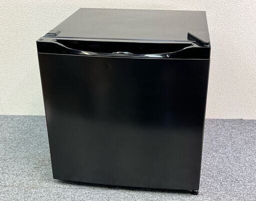 ㊸【税込み】2022年製 美品 MAXZEN マクスゼン 1ドア 冷凍庫 JR031ML01GM 容量31L 小型 コンパクト冷蔵に切り替え可【PayPay使えます】