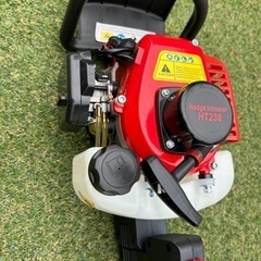 【受渡し確定しました】エンジン式ヘッジトリマー　刈払い機　