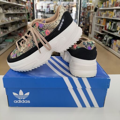 ★ジモティー割有★　adidas KIELLORW　24㎝　IK-750