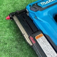 マキタ makita PT353DZ 本体のみ 18V 充電式ピンタッカー【野田愛宕店】【店頭取引限定】【中古】ITISXQ9GWODK