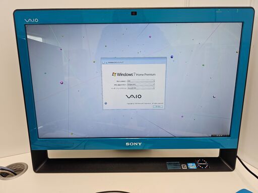 【極上品】SONY一体型デスクトップパソコン/24インチワイド液晶/VPCL24AJ/i3/RAM8G/SSD128G/WIN7＜中古2万円相当・お届け無料＞