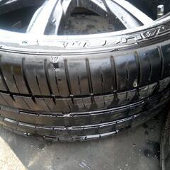 プリウス19インチタイヤホイール4本セット