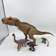 【取引中】恐竜のおもちゃ4体セット【J00123】