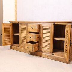 CRASH GATE(クラッシュゲート)/knot antiquesのLUCE サイドチェストです。杉古材とアイアンを使ったサイドボードはインダストリアルな雰囲気のブルックリンスタイルに♪