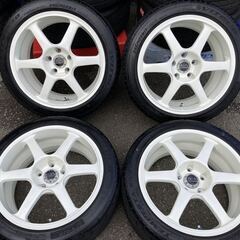 現行デリカ後期 純正ﾀｲﾔﾎｲｰﾙｾｯﾄ 225/55R18
