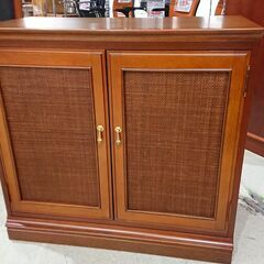 マルニ木工 maruni 地中海シリーズ キャビネット　ラタン飾り maruni マルニ木工 地中海シリーズ キャビネット 飾り棚 maruni