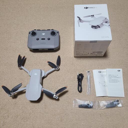 ほぼ新品！※講習付き DJI ドローン Mini 2 SE  (N1送信機付き)