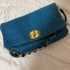 miumiuクラッチバッグ7/3まで
