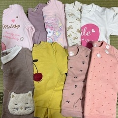 女の子　子供服冬物トレーナー　100サイズ　　