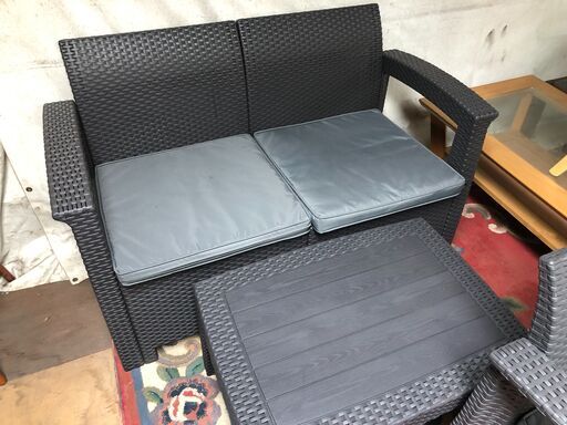 新品時80,700円！！ガーデニング応接セット　テーブル付き