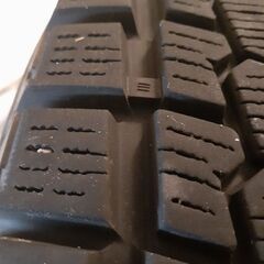 SUV スタッドレスタイヤ 4本セット