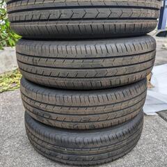 【ほぼ新品・値下げ】ダイハツDAIHATSUタフトTAFT純正タイヤ・アルミホイール4本セット【価格交渉可】