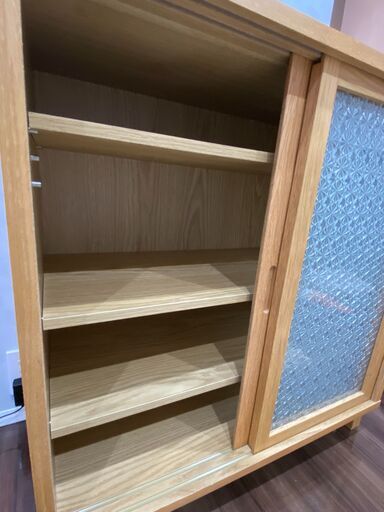 ひよこです。無印良品　ガラス扉キャビネット　薄型 ひよこです。無印良品 ガラス扉キャビネット 薄型 木製
