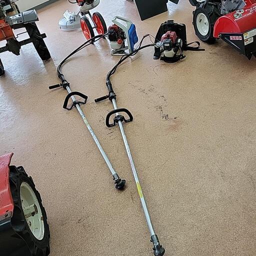 背負い式刈払機、草刈機