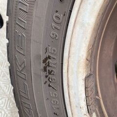 スタッドレスタイヤ　ベンツ用ホイール付き　195/65R15 