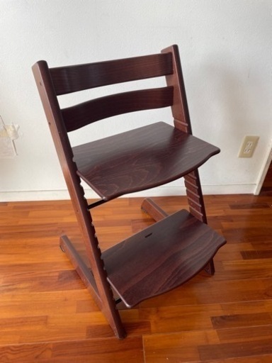 ストッケ (STOKKE)  ウォールナット