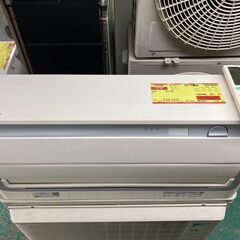 2013年製 HITACHI 2.2kwルームエアコン RAS-R22B