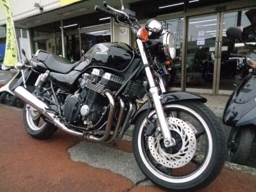 NO.5070　ＣＢ７５０　ＲＣ４２　空冷４サイクルＤＯＨＣ１６バルブ４気筒７５０ｃｃ　ブラック　☆彡