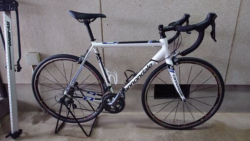 ロードバイク Cannondale キャノンデール CAAD8 2015 tiagra