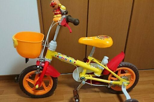 「エムアンドエム それいけアンパンマン 12D2018モデル カジキリ自転車12インチ」