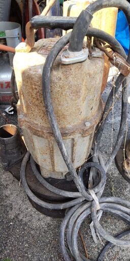 中古 まとめて4点 通電確認済み ツルミ、荏原 工事用水中ポンプ＋ホース☆