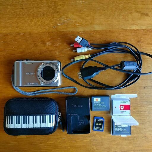 SONY CyberShot DSC-HX5V デジカメ メモリ＆バッテリー3付
