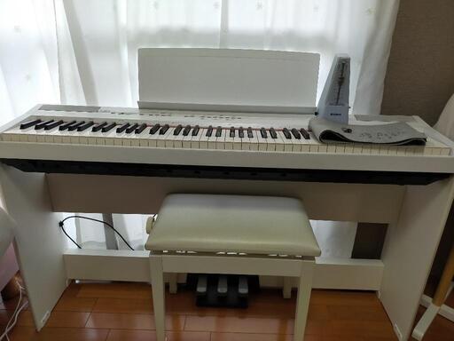 YAMAHA電子ピアノP-105 ヤマハメトロノーム