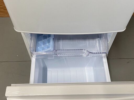 三菱ノンフロン冷凍冷蔵庫 MR-P15G-W1 2022年製 163 三菱ノンフロン冷凍冷蔵庫 MR-P15G-W1 2022年製 163