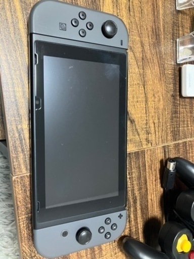 ニンテンドースイッチ\n