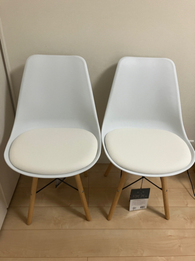 【新品】シェルチェア　２脚　ホワイト