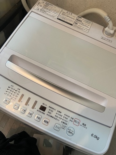 洗濯機 Hisense he-g60a