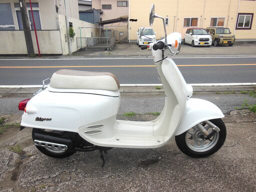 美車2st HONDA GIORNO ジョルノ50　ホワイト セル始動　お金かけバッテプラグ新品交換　納車整備点検済み 登録後すぐ乗り出せます。直接引き渡し　配送手配も可　AF24 SA10J　５AU　４JP　原付