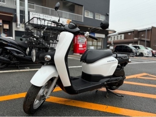 【低走行•フットブレーキ仕様】ホンダ ベンリィAA03 ホワイト 人気のFI車【配送•当日納車可能】