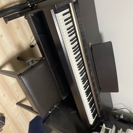 YAMAHA 電子ピアノ