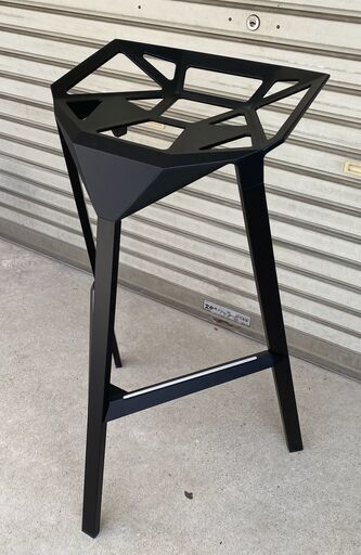 MAGIS マジス コンスタンティングルチッチ スツールワン 黒 ブラック