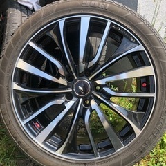 値下げ！　LEONIS 18x8J  PCD114.3 5穴