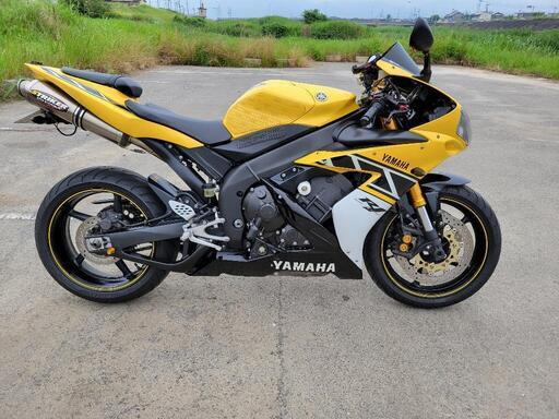 YZF  R=1  50周年モデル