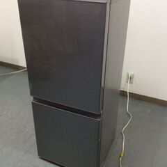 8/11受渡済)JT9024【AQUA/アクア 2ドア冷蔵庫】美品 2022年製 AQR-