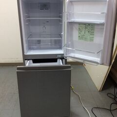 (8/11受渡済)JT9024【AQUA/アクア 2ドア冷蔵庫】美品 2022年製 AQR-13M-S 家電 キッチン 冷蔵冷凍庫 右開き 126L