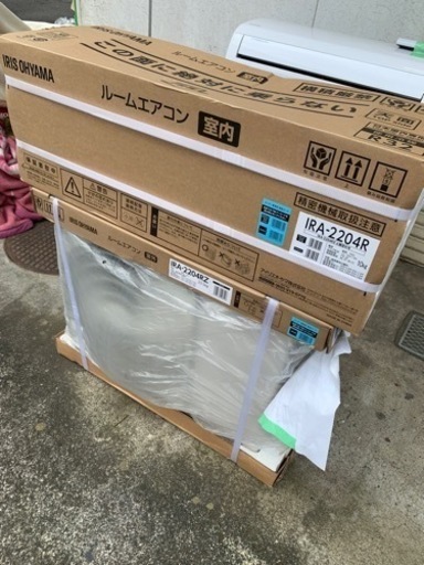 未使用品 2.2kg　ルームエアコン