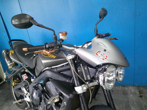 トライアンフ ストリートトリプルR グレー 格安提供車 半額配送