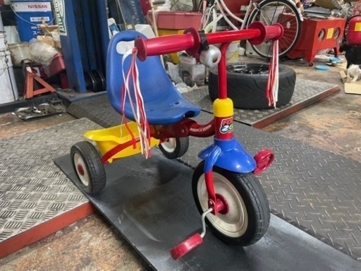 ラジオフライヤー三輪車