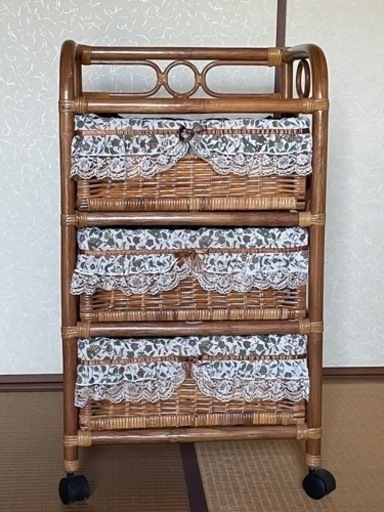 籐家具　ランドリー