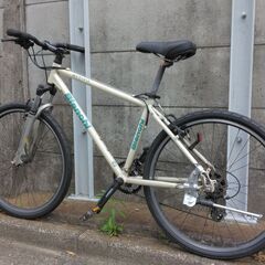 ビアンキ　ATTIVO　２６インチのMTB　前後タイヤ新品交換済みです。