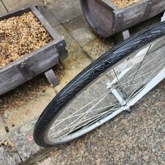 クロスバイク　７００ｘ２８ｃ　7変速　フレーム　アルミ　配達可能