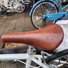 クロスバイク　７００ｘ２８ｃ　7変速　フレーム　アルミ　配達可能