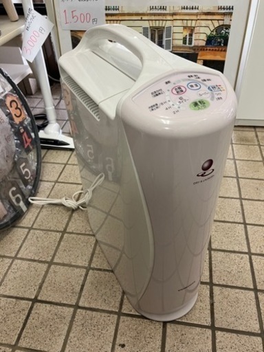 コロナ　衣類乾燥除湿機　2019年製