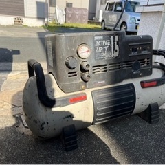 マキタエアコンプレッサAC1201